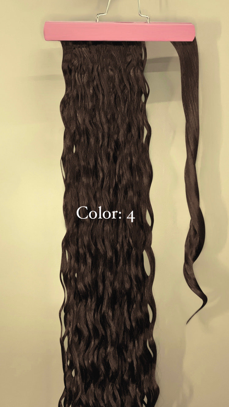 PonyTails Beach Curly 36”